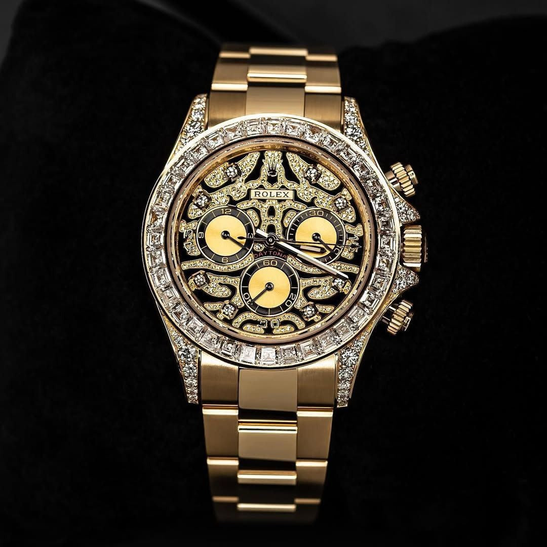 Rolex Cosmograph Daytona – 18k Yellow Gold with Diamond Bezel & Dial